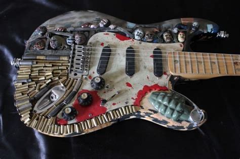 Zombie Guitar: Un'esperienza musicale di sopravvivenza adrenalinica e ritmi contagiosi!